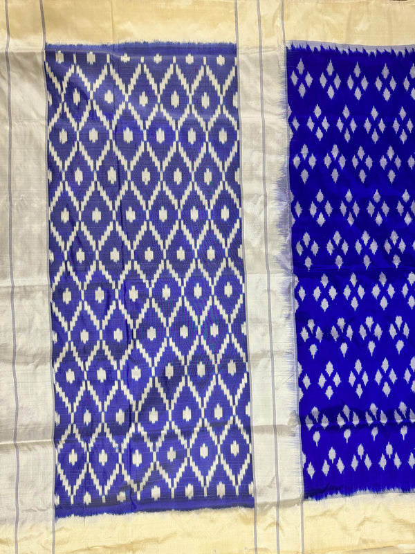 Pochampally Pure Silk Saree Blue and White in Ikkat pattern design with blouse piece