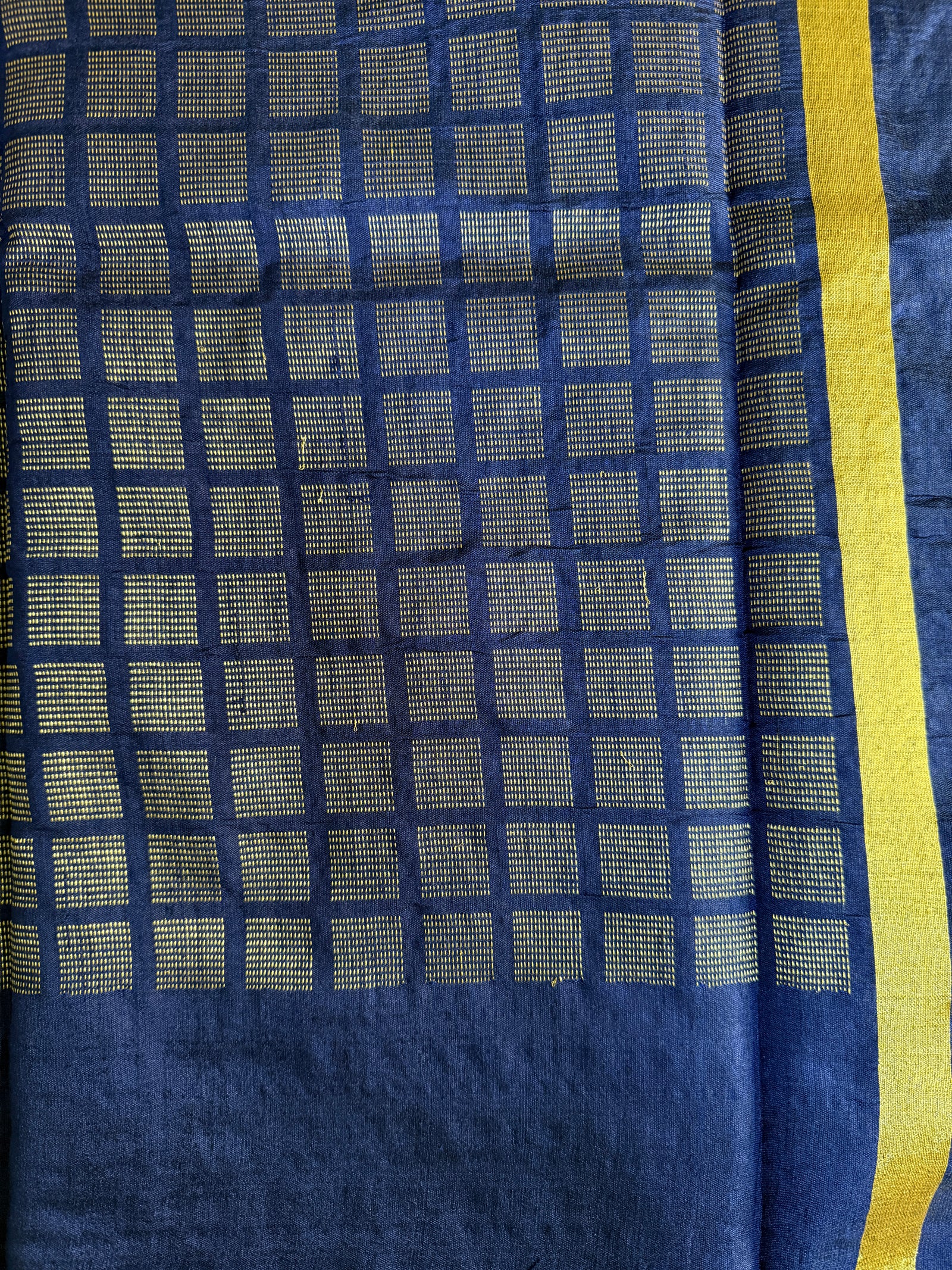 Navy Blue Pure Raw Silk Handloom Saree With Golden Temple Border Design