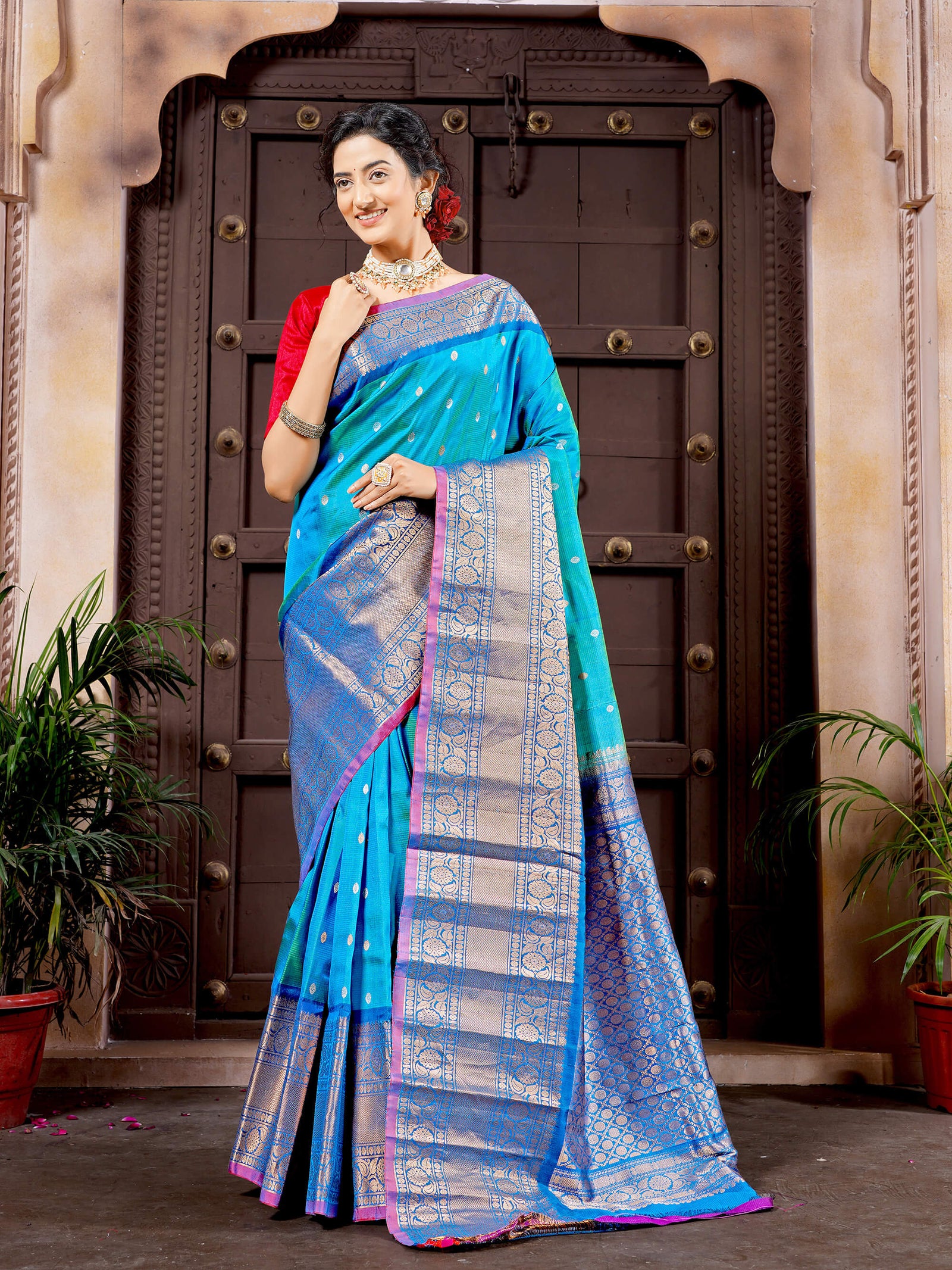 Teal Green Pure Silk Gadwal Handloom Saree