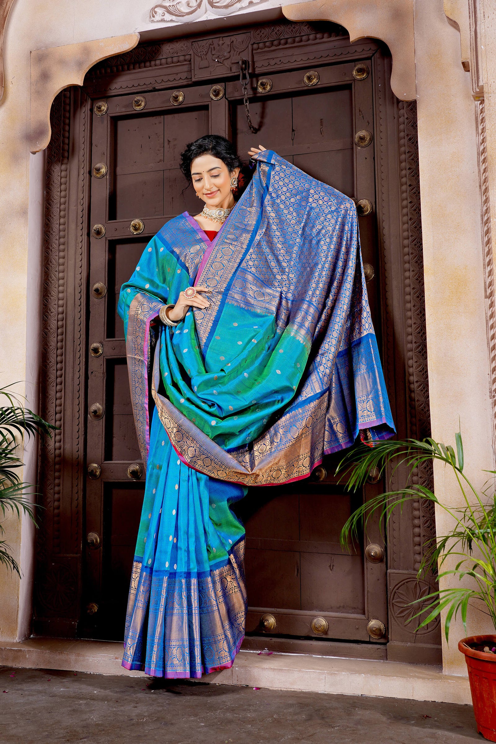 Teal Green Pure Silk Gadwal Handloom Saree